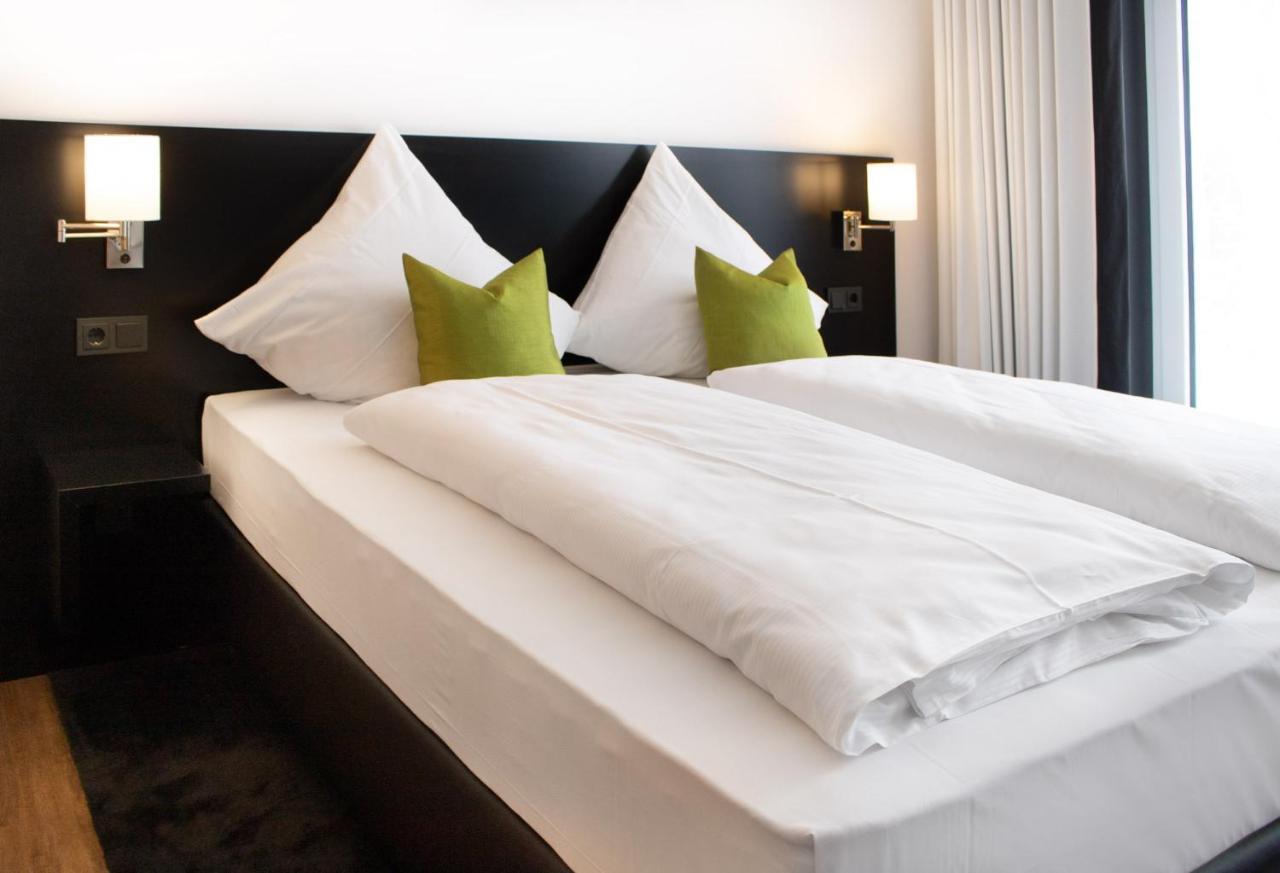 Tu Hotel By Wmm Hotels Tuningen Extérieur photo